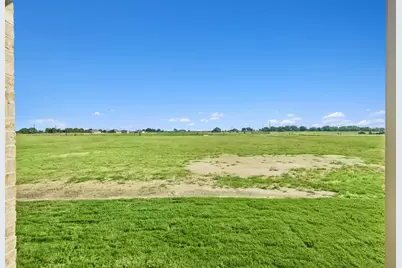 304 Boulden Court, Sealy, TX 77474 - Photo 4