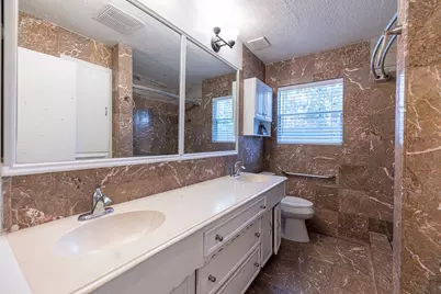 4113 Edison Street #B, Houston, TX 77009 - Photo 10