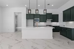 12139 Canal Vw Blvd, Mont Belvieu, TX 77580 - Photo 8