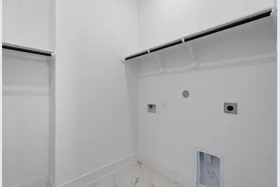 12139 Canal View Boulevard, Mont Belvieu, TX 77580 - Photo 28