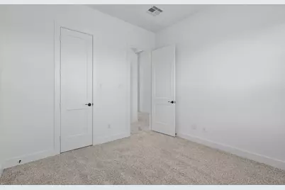 12139 Canal View Boulevard, Mont Belvieu, TX 77580 - Photo 24