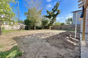 7118 Schiller St, Houston, TX 77055 - Photo 20