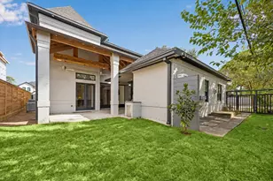 1601 Pine Chase Dr, Houston, TX 77055 - Photo 2