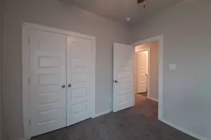 9877 Grosbeak Ln, Magnolia, TX 77354 - Photo 6