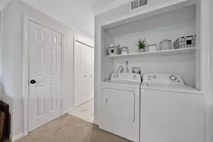 18617 Egret Bay Blvd, Webster, TX 77058 - Photo 16
