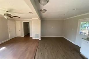 822 Harvard St, Deer Park, TX 77536 - Photo 6