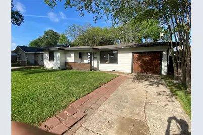 822 Harvard Street, Deer Park, TX 77536 - Photo 1