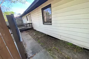 822 Harvard St, Deer Park, TX 77536 - Photo 12