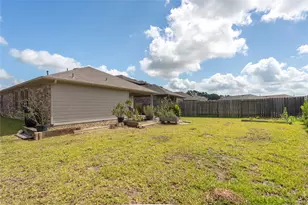 14833 Cypress Holw Dr, New Caney, TX 77357 - Photo 20