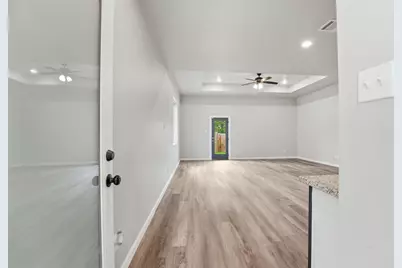 4307 Larkspur Street, Houston, TX 77051 - Photo 4