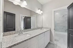 4307 Larkspur St, Houston, TX 77051 - Photo 8