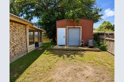 12810 Indianapolis Street, Houston, TX 77015 - Photo 20