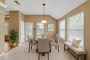 15015 Cozy Hollow Ln, Houston, TX 77044 - Photo 12