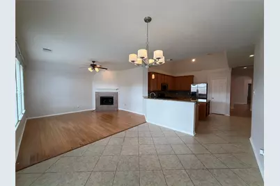 11810 White Water Bay Drive, Pearland, TX 77584 - Photo 2