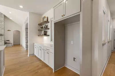 5656 Mill Water Court, Bryan, TX 77808 - Photo 10