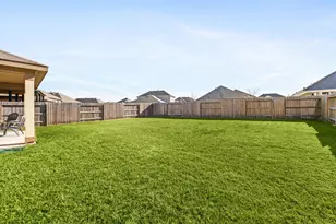 15606 Clearwater Bend Dr, Houston, TX 77044 - Photo 16