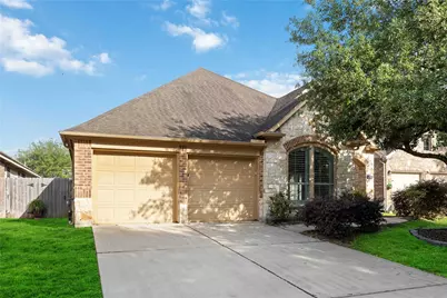 10910 Brighton Gardens Drive, Richmond, TX 77406 - Photo 2
