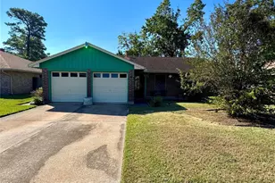 8418 Claiborne St, Houston, TX 77078 - Photo 1