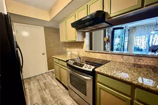 4416 Stanford Ct, Houston, TX 77041 - Photo 4