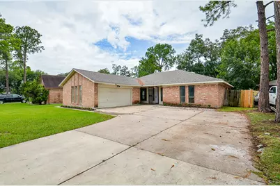 12266 Huntington Venture Drive, Houston, TX 77099 - Photo 2