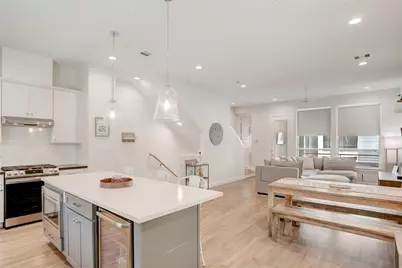 2781 Clinton Drive, Houston, TX 77020 - Photo 2