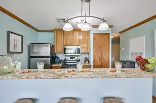 9520 Seawall Blvd, Galveston, TX 77554 - Photo 4