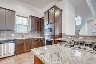 1213 W 15th 1/2 St, Houston, TX 77008 - Photo 28