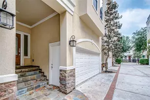 1213 W 15th 1/2 St, Houston, TX 77008 - Photo 6
