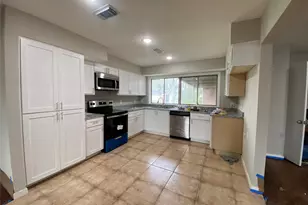 1105 Alice St, Sweeny, TX 77480 - Photo 10