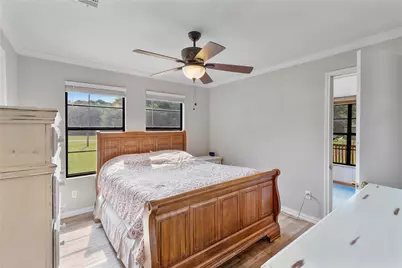 604 Lee Avenue, Anahuac, TX 77514 - Photo 30