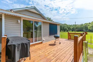 604 Lee Ave, Anahuac, TX 77514 - Photo 18