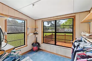 604 Lee Ave, Anahuac, TX 77514 - Photo 28