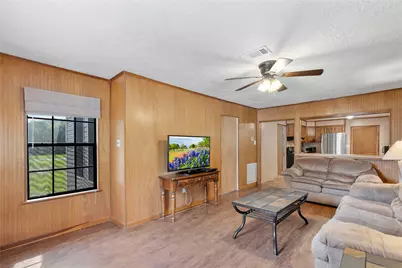 604 Lee Avenue, Anahuac, TX 77514 - Photo 22