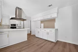 3611 Plum Hollow Dr, Houston, TX 77059 - Photo 14