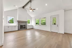 2409 Faulkner Dr, College Station, TX 77845 - Photo 4