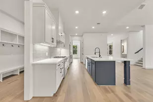 2409 Faulkner Dr, College Station, TX 77845 - Photo 12