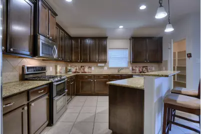 974 Gowan Drive, Conroe, TX 77301 - Photo 6