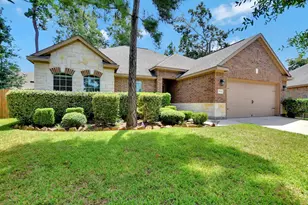 974 Gowan Dr, Conroe, TX 77301 - Photo 2