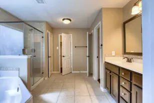 974 Gowan Dr, Conroe, TX 77301 - Photo 12