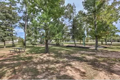 974 Gowan Drive, Conroe, TX 77301 - Photo 30