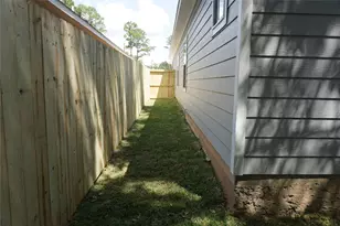 9868 Arbor Oak St, Willis, TX 77318 - Photo 20