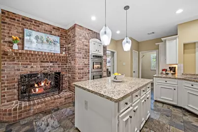 15 Crestone Place, The Woodlands, TX 77381 - Photo 16