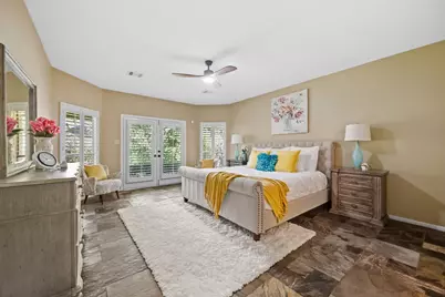 15 Crestone Place, The Woodlands, TX 77381 - Photo 18