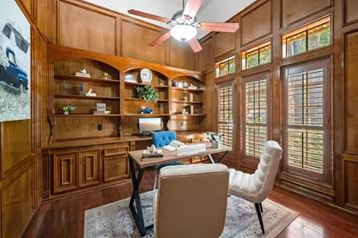 15 Crestone Place, The Woodlands, TX 77381 - Photo 10
