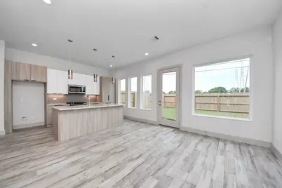 12806 Cozumel Lane, Houston, TX 77045 - Photo 14