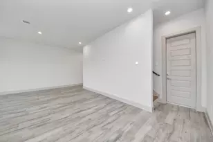 12806 Cozumel Ln, Houston, TX 77045 - Photo 10