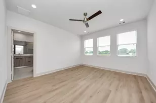 12806 Cozumel Ln, Houston, TX 77045 - Photo 32