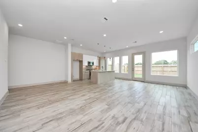 12806 Cozumel Lane, Houston, TX 77045 - Photo 8