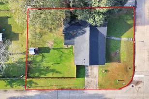 13103 Suzanne St, Stafford, TX 77477 - Photo 6