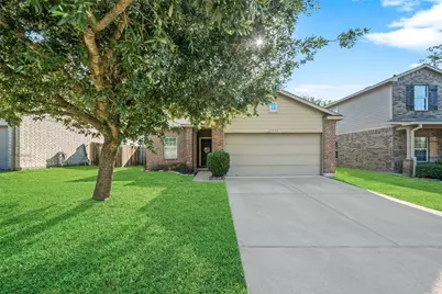 24522 Sandusky Drive, Tomball, TX 77375 - Photo 2